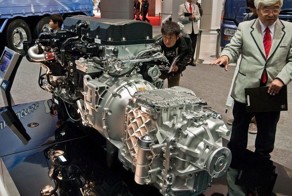 Двигатели и другие детали с токийского автосалона (40 фото)