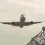 Аварийная посадка Боинга-767 без шасси