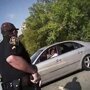 Как полиция США реагирует на инсульт за рулем