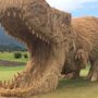Соломенные динозавры в Японии
