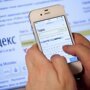 Выход есть всегда! Разговор двух смартфонов с голосовым помощником «Алиса»
