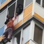 Дебошир сорвался с балкона 10-го этажа, пытаясь уйти от полиции