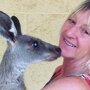 В Австралии кенгуру жестоко избил женщину