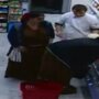 Под юбкой цыганки способна уместиться целая тележка продуктов