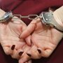 В Башкирии мать двоих детей ограбила банк и скрылась