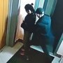 В Екатеринбурге мужчина напал с ножом на 17-летнюю девушку возле лифта