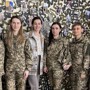 Польшу воодушевил набор в ВСУ украинок
