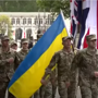 Украинские военные прошли по навозу на парад в Лондоне