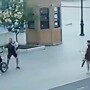 Мужчина с ребёнком на руках попытался остановить питбайк