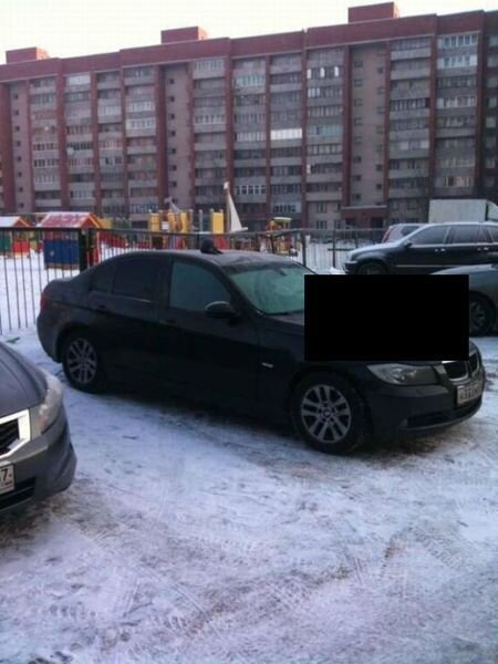 Суровая московская месть хозяину BMW (3 фото)