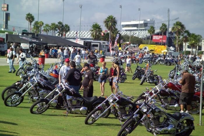 Daytona Bike Week крупнейшее байк-шоу в Америке (64 фото)