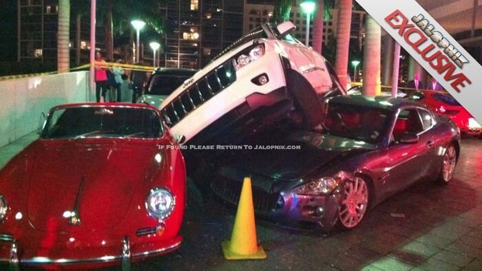 Кто виноват в этой аварии в Майами? (3 фото+видео)