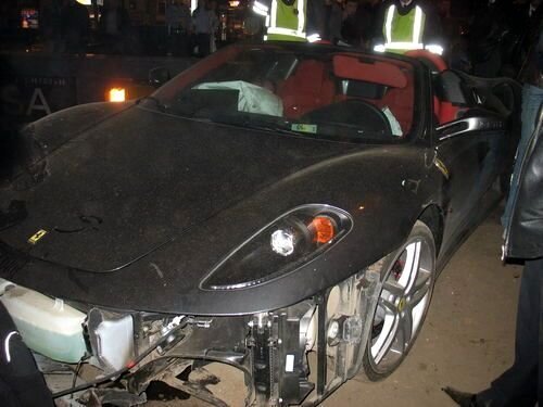 Авария Ferrari на Арбате(27 фото)