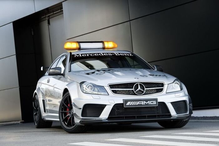 Safety Car из C63 AMG Coupe Black Series (13 фото)