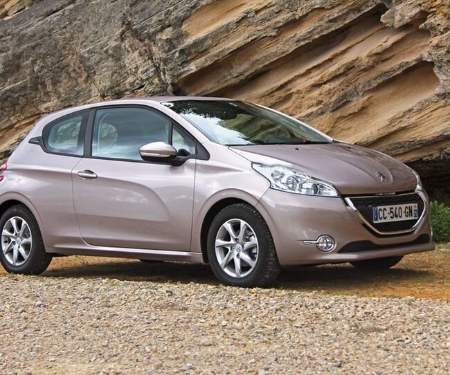 Новый Peugeot 208. Первое знакомство