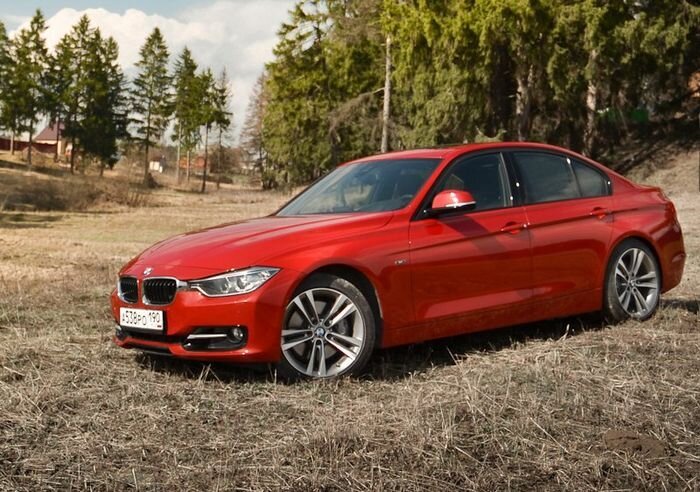 BMW 335i: и целого МКАДа мало!