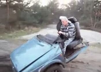 Необычный авто:))