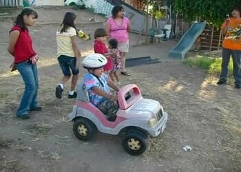 Покатушки на детском авто