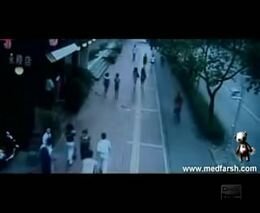Вылетел на тротуар