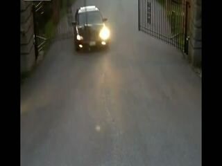 Какие еще автоматические ворота?