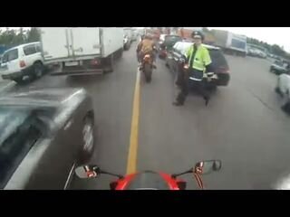 Мотоциклист против ДПС