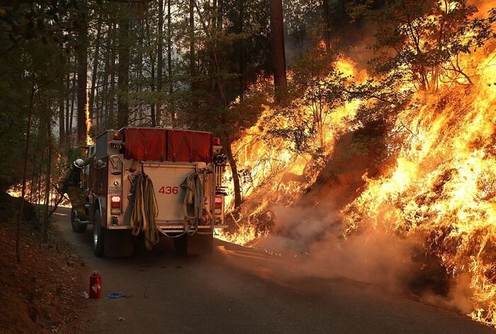 Крупнейший за всю историю пожар в парке Йосемити (21 фото)