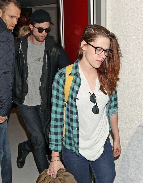 Kristen Stewart and Robert Pattinson at LAX
