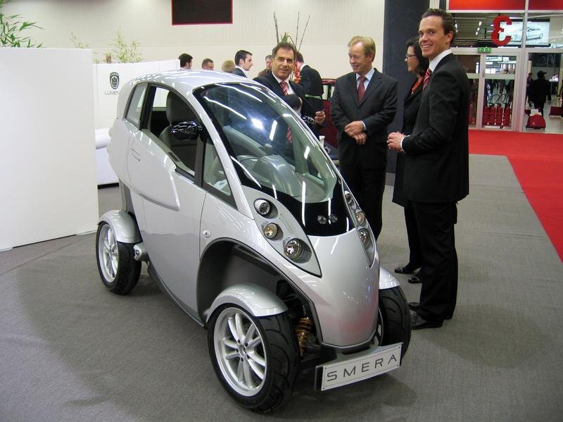 Worlds 10 Smallest Cars.