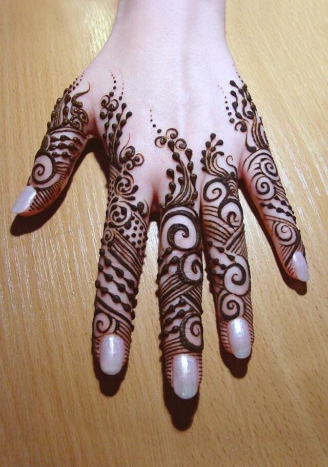 Henna Henna Henna