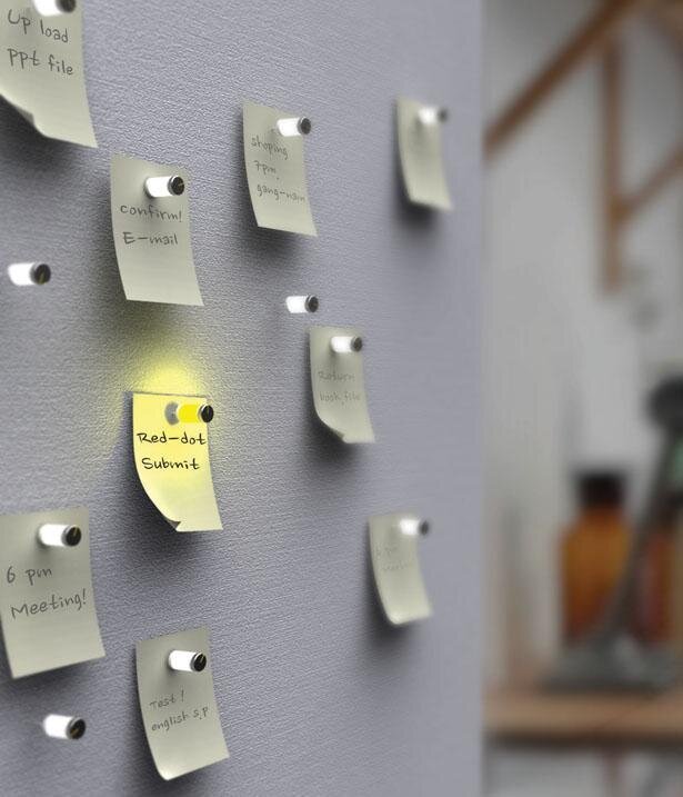 Electric Pin Board for Your Forgetful Mom
