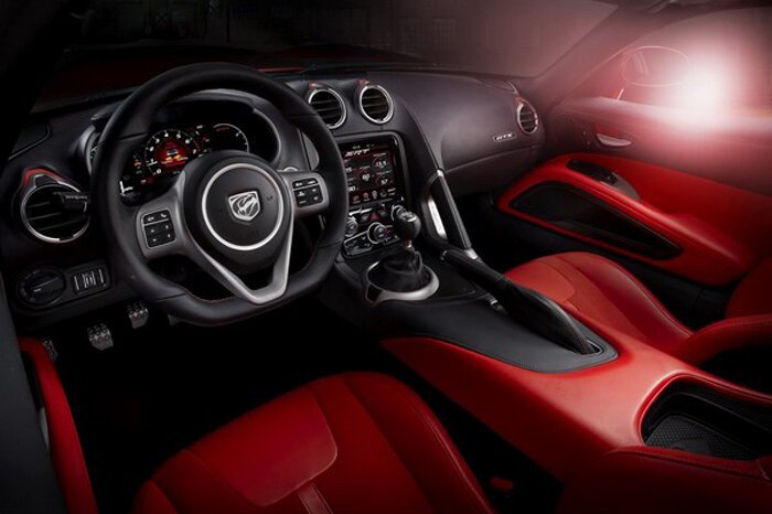 Chrysler гордится своими новыми интерьерами