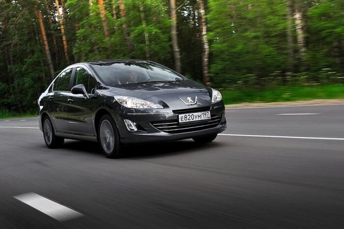 Первый тест российского Peugeot 408