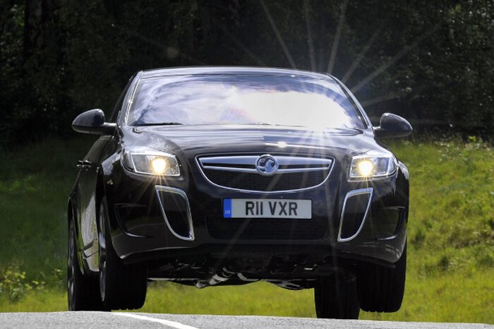 Opel Insignia получит ультрамощный двигатель