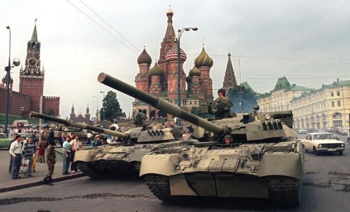 Вспоминая август 1991 года (42 фото)