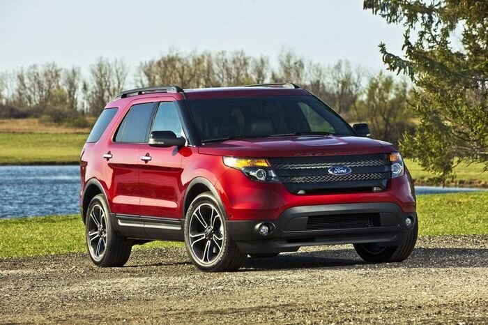 Новый Ford Explorer Sport потребляет 10,7 л/100 км (40 фото+видео)