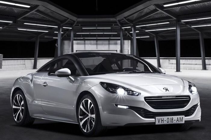 Купе Peugeot RCZ обновится к парижскому автосалону (10 фото)