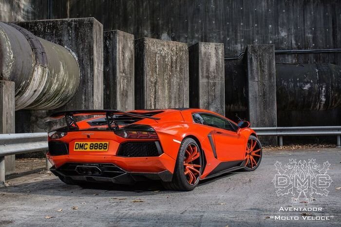 Lamborghini Aventador зарядили в ателье DMC (17 фото)