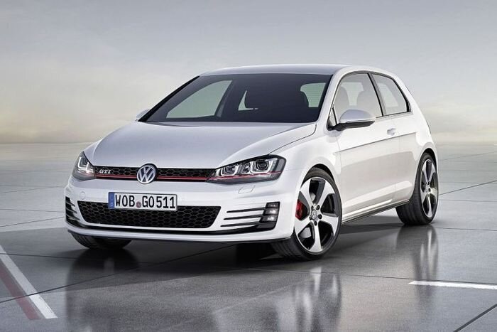 Новый Volkswagen Golf 7 GTI засветился раньше положенного (5 фото)