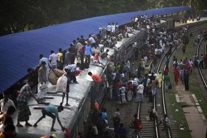Железнодорожный транспорт в Индии (21 фото)