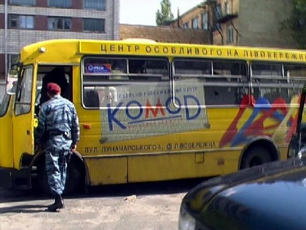 На Украине водитель автобуса употреблял нарктики (7 фото)