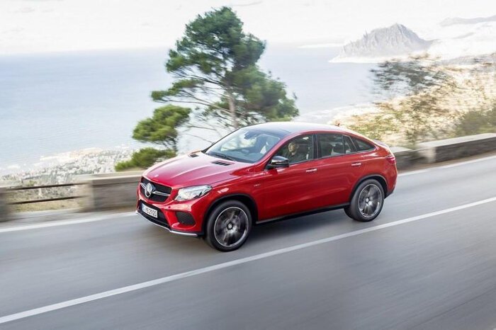 Новый GLE Coupe: Mercedes решает проблему в лице BMW X6