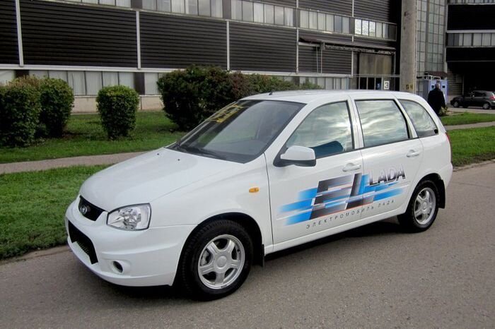 АвтоВАЗ начал выпуск электромобилей по цене 1,2 млн. рублей (22 фото)