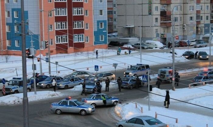   ДТП с двумя полицейскими машинами