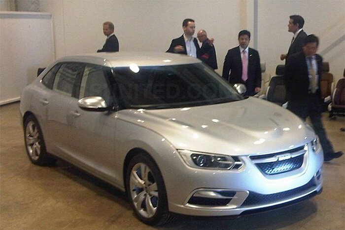 Всплыли реальные фото так и не увидевшего свет Saab 9-3