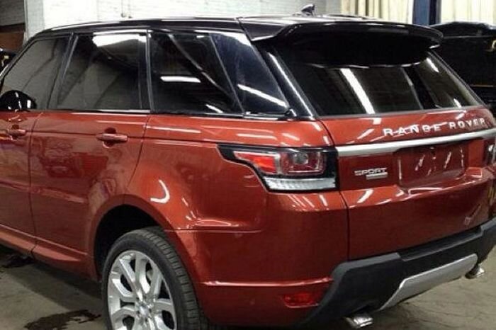 Range Rover Sport засветился до премьеры