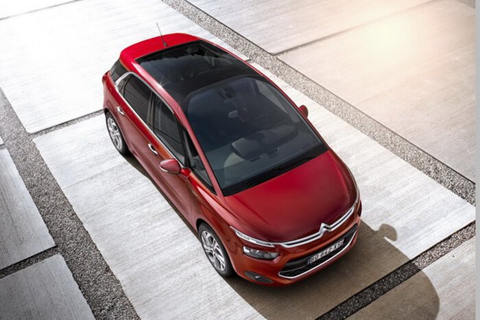Новый Citroen С4 Picasso рассекречен досрочно (20 фото)