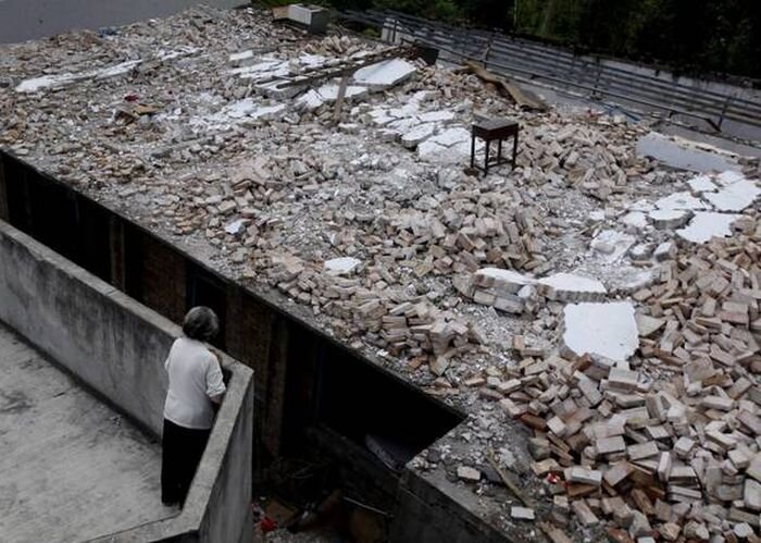 Последствия землетрясения в Сычуане (14 фото)