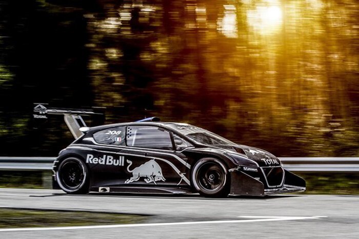 Peugeot раскрыл характеристики бешеного 208 T16 (21 фото)