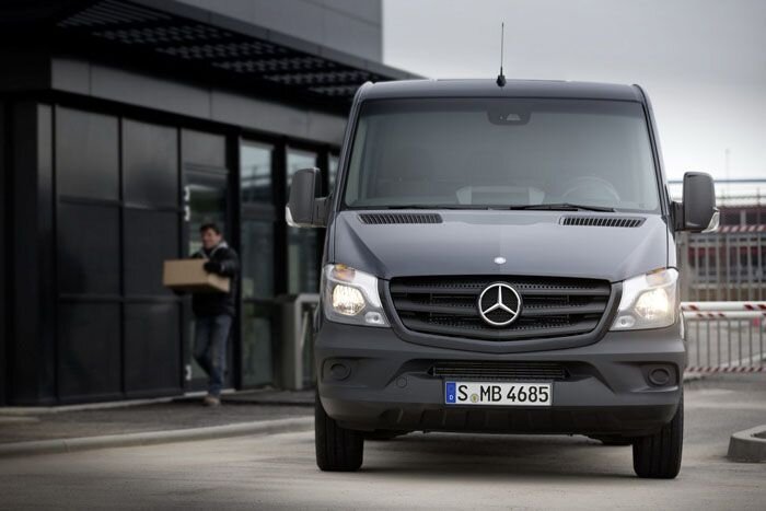 Обновленный Mercedes Sprinter (9 фото)