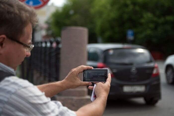 В Москве появятся контролеры парковок (9 фото)